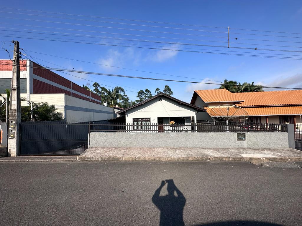 Casa para Venda em Indaial, Encano do Norte, 4 dormitórios, 2 banheiros, 2 vagas - foto 1