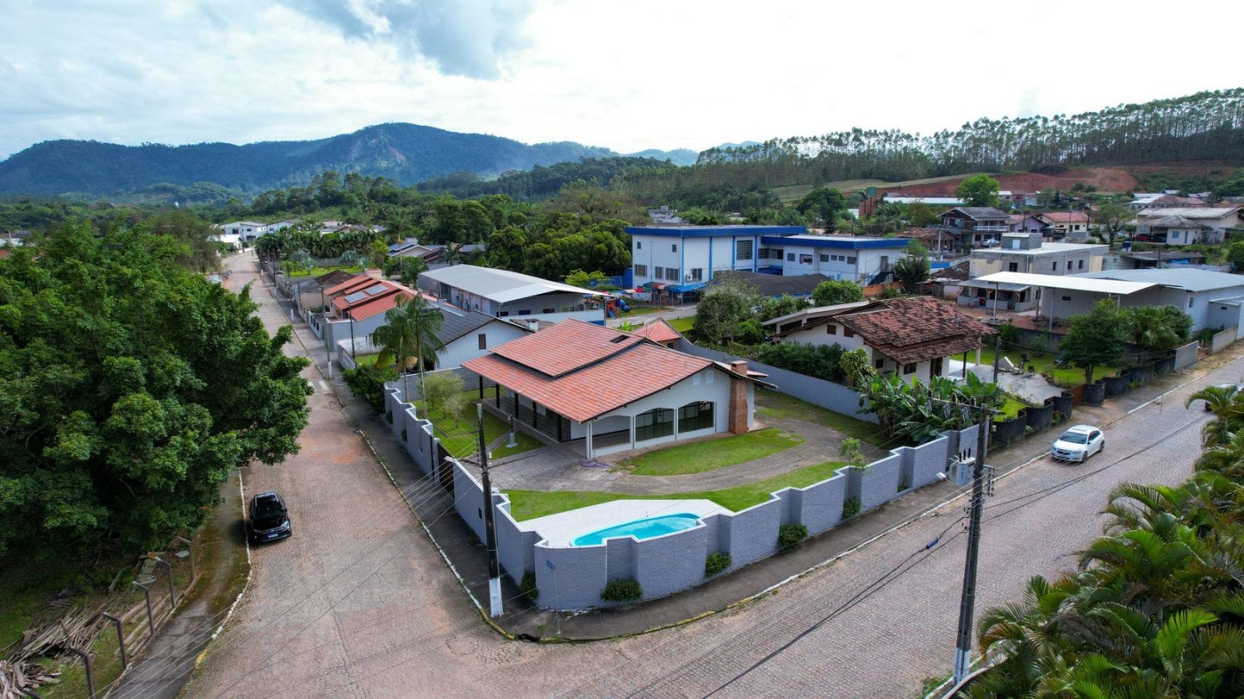 Casa para Venda em Ascurra, Estação, 3 dormitórios, 1 suíte, 3 banheiros, 3 vagas — foto 2
