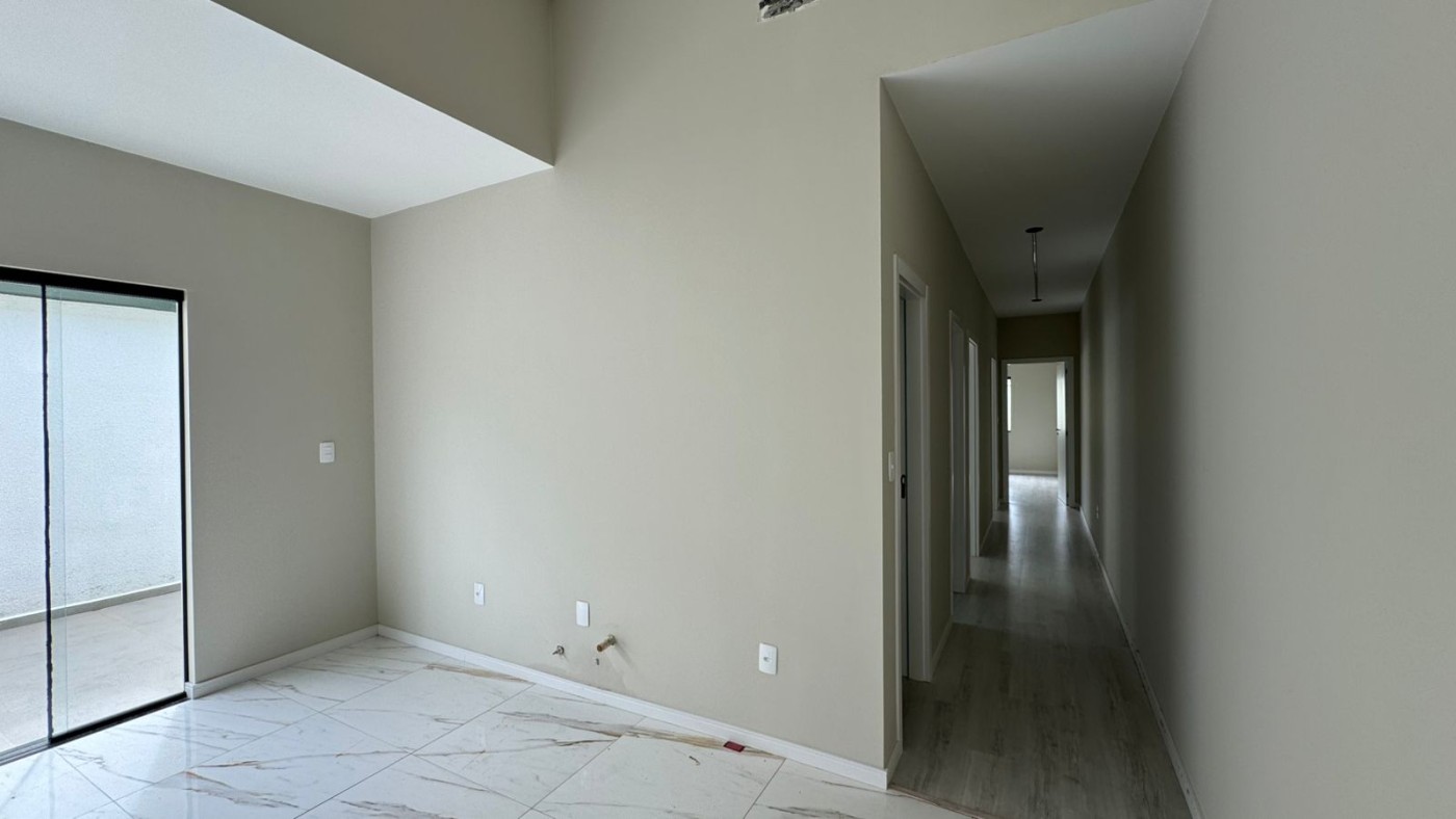 Casa para Venda em Indaial, Benedito, 3 dormitórios, 1 suíte, 2 banheiros, 2 vagas — foto 4