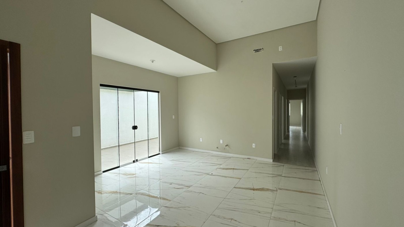 Casa para Venda em Indaial, Benedito, 3 dormitórios, 1 suíte, 2 banheiros, 2 vagas — foto 2