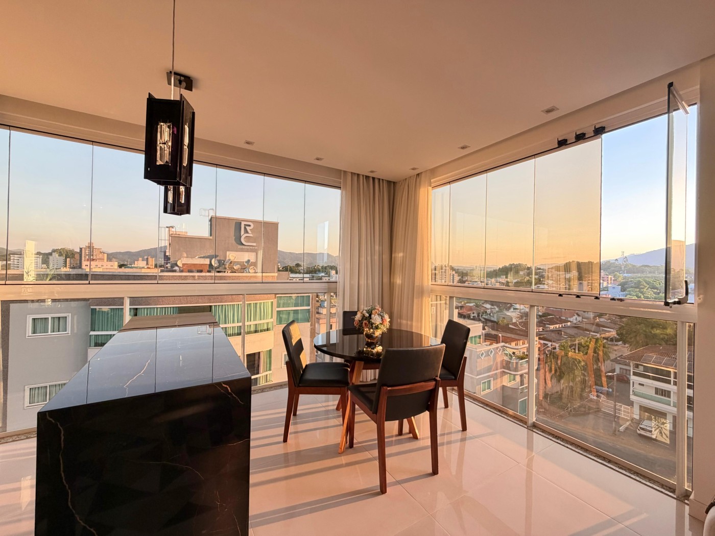 Apartamento para Venda em Indaial, Nações, 3 dormitórios, 3 suítes, 4 banheiros, 2 vagas — foto 5