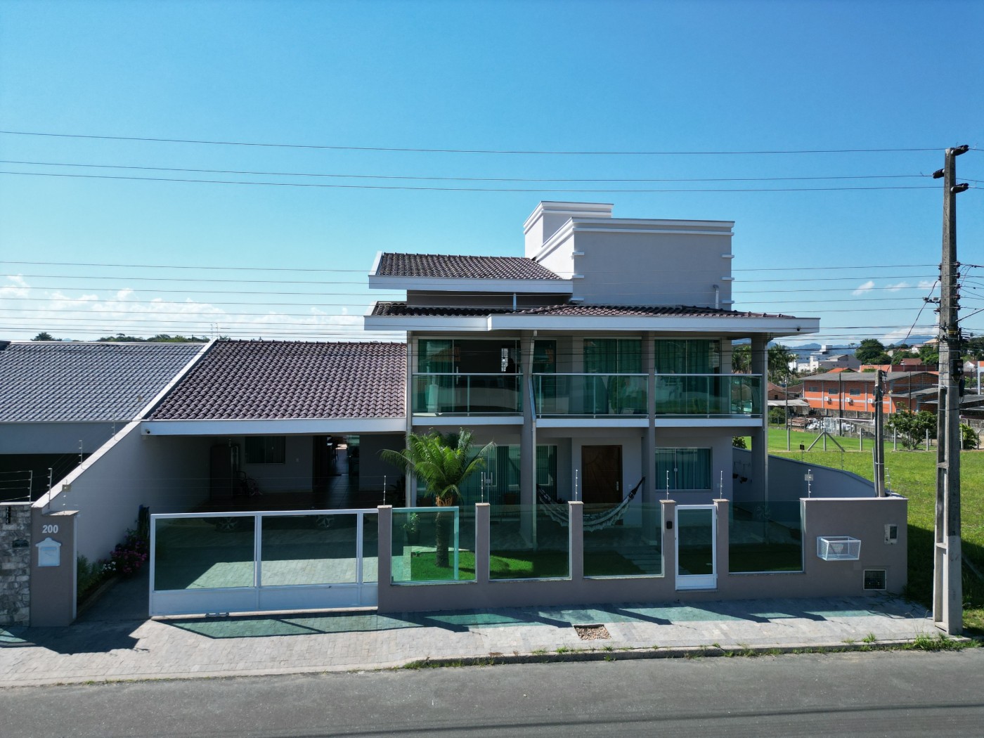 Casa para Venda em Indaial, Carijós, 3 dormitórios, 2 suítes, 3 banheiros - foto 1
