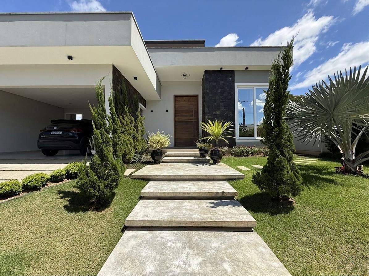 Casa para Venda em Timbó, Capitais, 3 dormitórios, 3 suítes, 5 banheiros, 2 vagas - foto 1